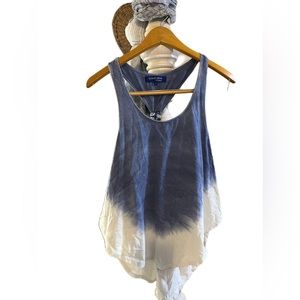 Ocean Drive Tie Dye shirt blue and light blue Sz. L